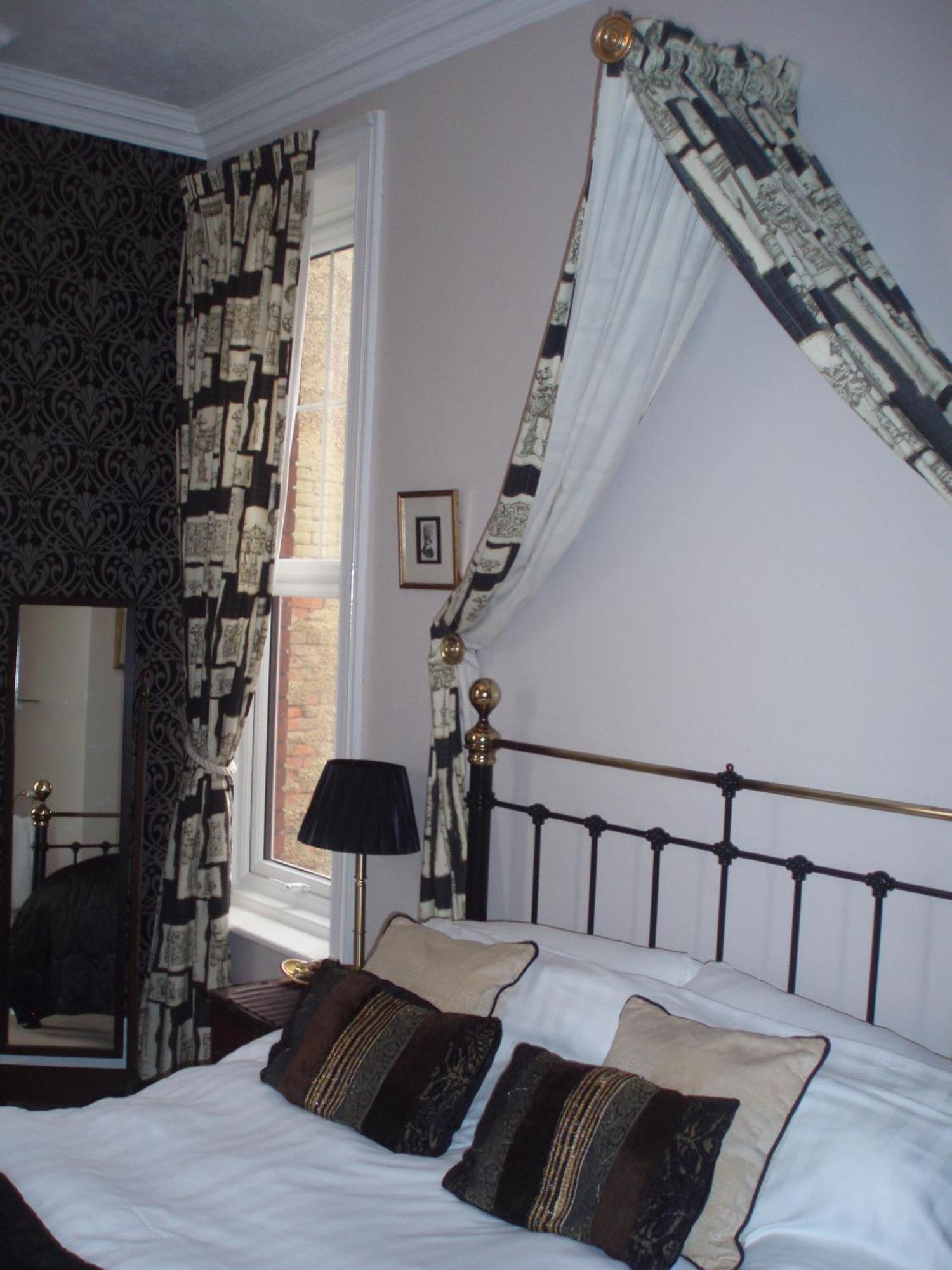 The Langtons Eastbourne Exterior foto